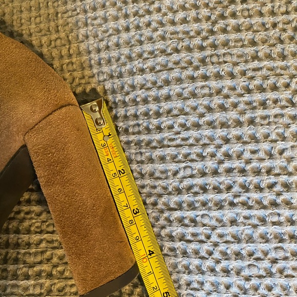 Stuart Weitzman Women’s Highland Boot in Taupe Suede Size 7.5 Over the Knee Boot - Picture 10 of 14